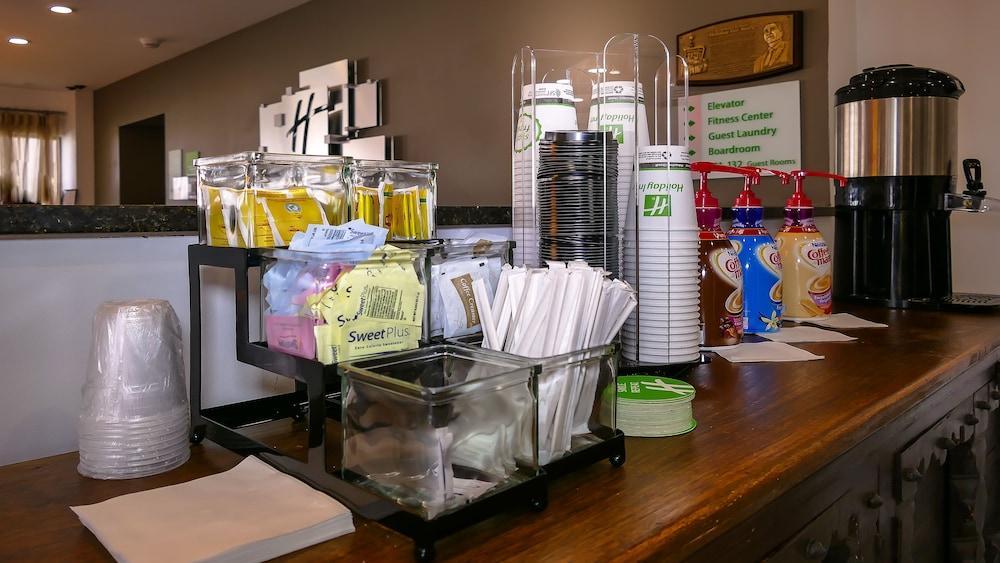 Holiday Inn - Fort Myers - Downtown Area By Ihg Экстерьер фото