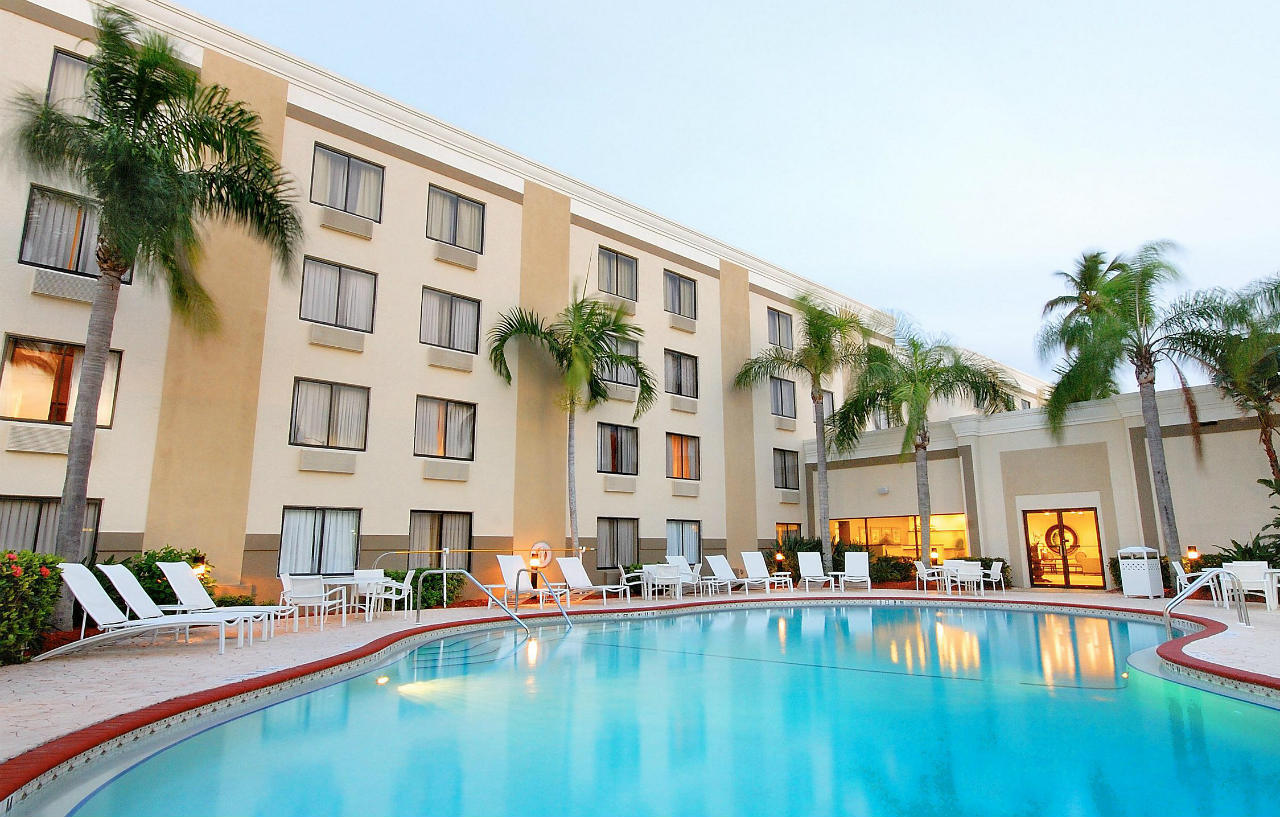 Holiday Inn - Fort Myers - Downtown Area By Ihg Экстерьер фото