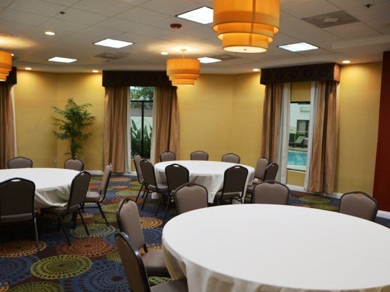 Holiday Inn - Fort Myers - Downtown Area By Ihg Экстерьер фото